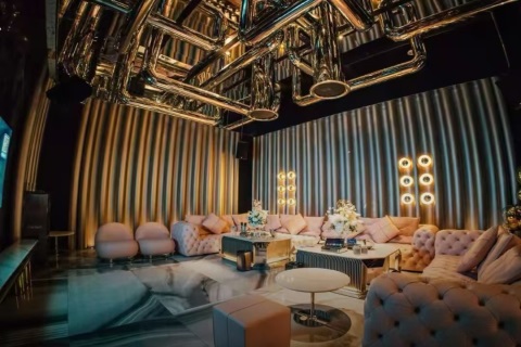 海口星辉KTV招聘,高端夜总会速来,高薪展才华